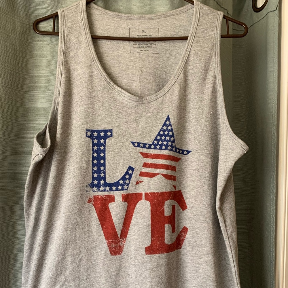 Patriotic tank top Woman’s Size XL